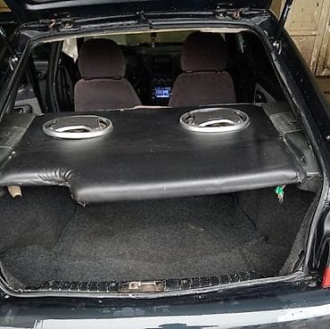 bmw e 36: Model: Sedan/hatçbek tipli minik avtomobili (qara rəng) Kuzov: 5 qapı — 4