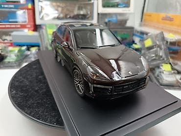 satt: Hər vaxtiniz xeyr olsun. Porsche diler modeli satilir Porsche Cayenne — 9