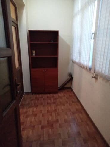 kiraye ev otaq yoldasi: Gənclik metrosunun yaxınlığında 4 mertebeli binanın 2-ci — 3