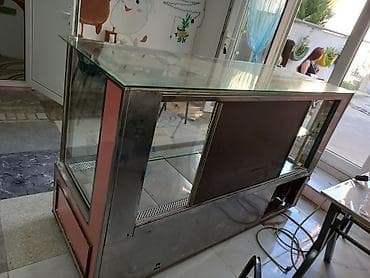 vitrin dolab: Paslanmayan poladdan hazırlanan şüşə vitrin-buzdolabı (kafe, restoran — 2