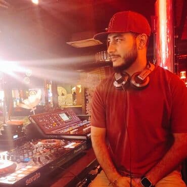 подарок сестре на день рождения: DJ xidməti – Klub/Bar/Şadlıq mərasimləri və tədbirlər üçün - Müasir — 1