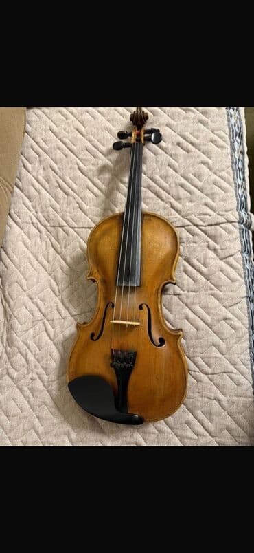 скрипка и электрогитара: Məhsul: Klassik qədim skripka, gözəl səs və usta işi Təsvir: - Tam — 3