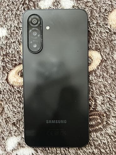 ipone 14 pro 256: Samsung Galaxy A17, 256 GB, rəng - Qara, İki sim kartlı — 3