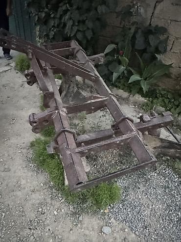 toy guzgusu: Məhsul: Təkərli kənd təsərrüfatı traktoru və asqılı kotan — 7