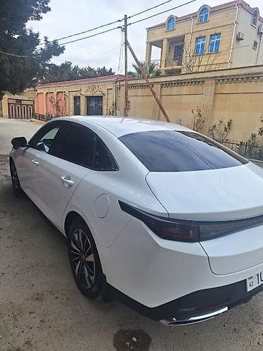 Yağlar və avtokimyəvi maddələr: Changan Eado: 1.5 l | 2025 il 7000 km Sedan — 6