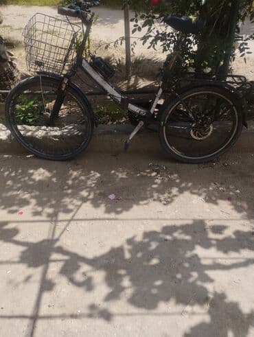 Şəhər velosipedi 24", sürətlərin sayı: 24 lalafo.az -da Şəhər velosipedi 24", sürətlərin sayı: 24