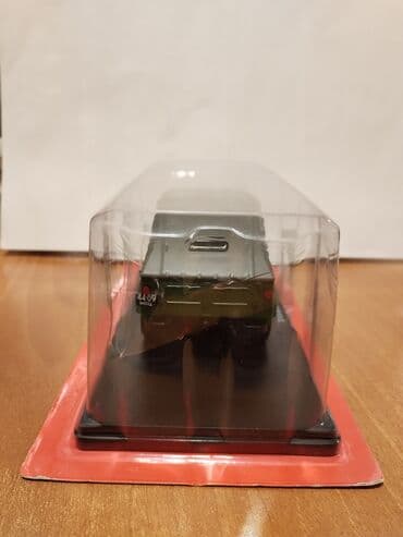 1 43 modelka: Kolleksiya üçün model avtomobil – GAZ-69 (hərbi-yaşıl rəngdə) - — 4