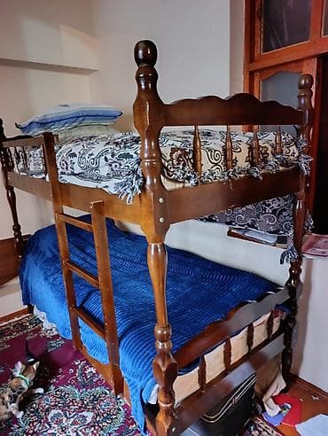 taxt doşeyi: Oğlan və qız üçün, Çarpayı, Matras ilə, Siyirməsiz, Taxta — 2