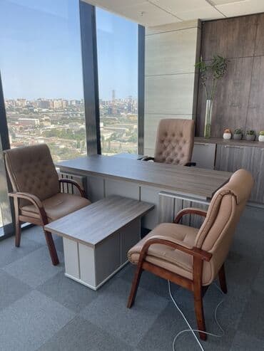 ofis oturacagı: Ofis üçün nəzərdə tutulmuş bu dəstə iş masası, qonaq masası və üç ofis — 1