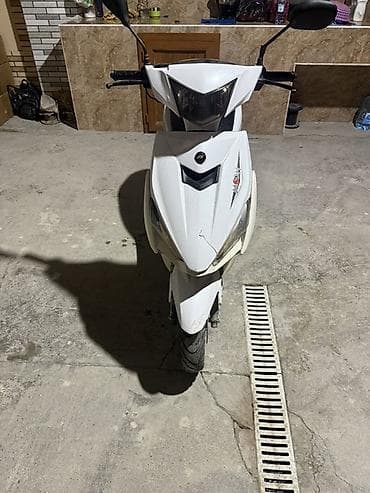 kub 50 cc: Moon brand - Moon, 50 sm3, 2023 il, 2200 km — 5