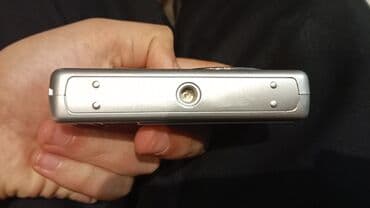 фотоаппарат nikon coolpix aw130: Kompakt rəqəmsal fotoaparat – gümüşü korpus Xüsusiyyətlər: - 4K Mega — 3