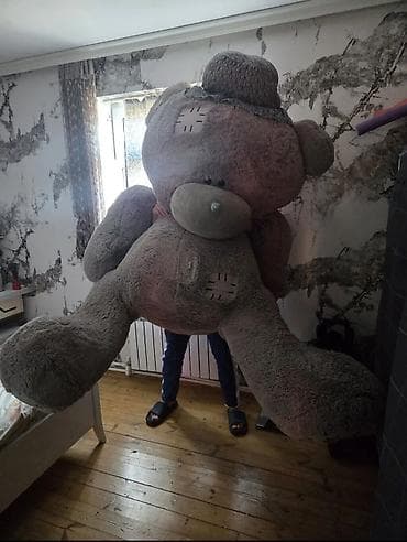 Uşaq arabaları: Böyük ölçülü plyuş ayı oyuncaq - Nəhəng ölçü: təxminən insan boyunda — 1