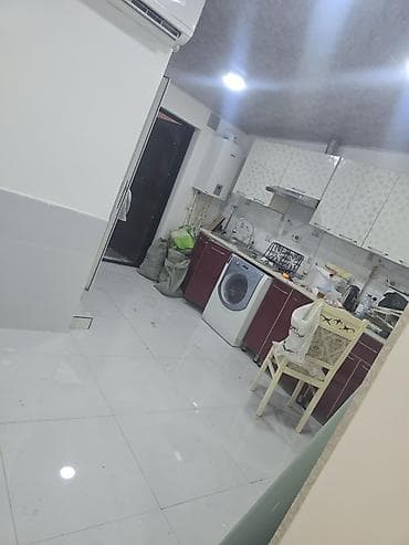 Mətbəx mebeli təcili satılır — 200 manat. Sabah səhər evdən