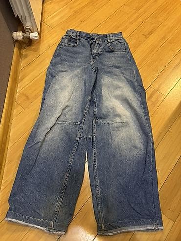 Geniş kəsimli denim şalvar trendyol - Material: qalın denim (pambıq)