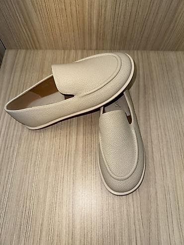 Qadın loaferləri – minimalist dizayn, rahat geyim - Model: slip-on