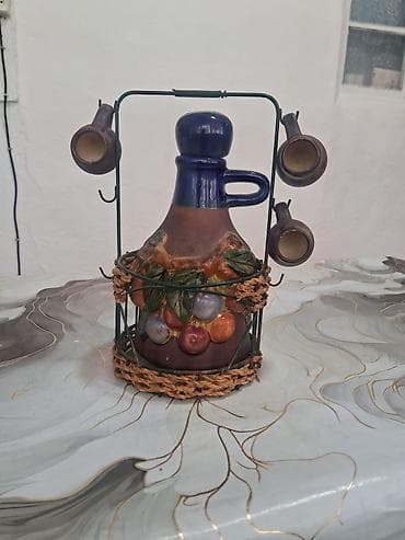 Dekorativ keramika dəsti – qrafin və fincanlar - Material: keramika - — 1