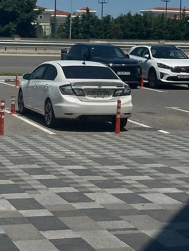 diffuser satisi: Honda Civic: 1.5 l | 2014 il Sedan — 3