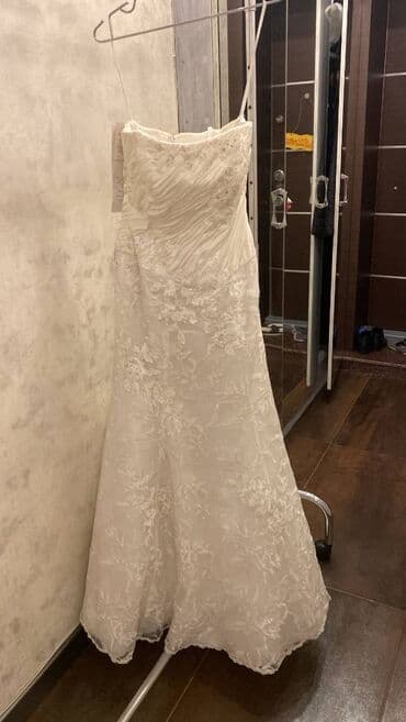 Gəlinlik paltarı satılır, ağ rəngdə, təzə. Свадебное платье, белое