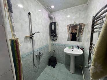 ist petrol tbilisi prospekti: Bakı, Yeni Günəşli Massiv Q, 3 otaqlı, Köhnə tikili, 80 kv. m — 12