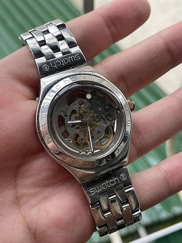ev ucun saatlar: İşlənmiş, Qol saatı, Swatch, rəng - Gümüşü — 2