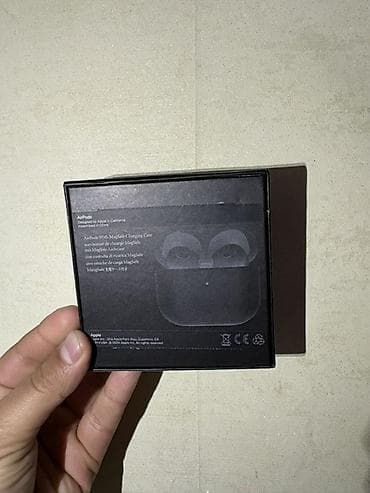 iphone 11 pro max dublikat: Məhsul tam orjinaldır qulaqcıqlarn hər ikisidə işlək vəziyətdədir — 7