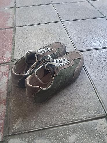 dikdaban ayaqqabi: On Running kişi idman ayaqqabısı hamisi 130 manat - Brend/model: On — 10