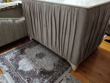 kitab rəfləri işlənmiş: Jurnal masası, İşlənmiş, Açılmayan, MDF, Dördbucaq masa — 3