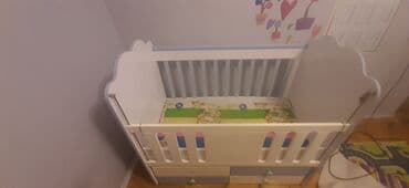 çubuqlar: Oğlan və qız üçün, Dördbucaq, Beşik, Dəstsiz, Matras ilə, Yellənmə mexanizmsiz — 3