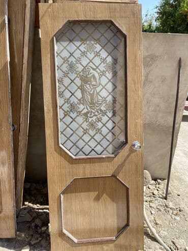 şam qapılar: Yataq otağı üçün İşlənmiş Otaq qapısı 80x200 sm Zamok ilə, Ünvandan götürmə — 2