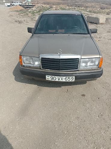 Mercedes-Benz 190 (W201): 2 л | 1992 г. Седан