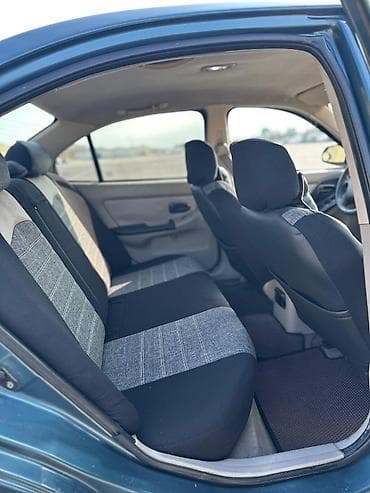 e motor: Hyundai Elantra: 2 l | 2003 il Sedan — 3