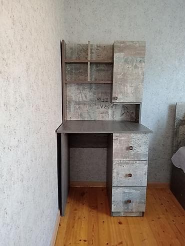 Künc masa, Polkalı, Siyirməli, Teksturalı laminat