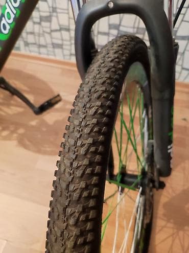 velosiped almaq: Adidas dağ üçün velosipeddir 24-lıqdır shimano əyləcə malikdir 10 — 4