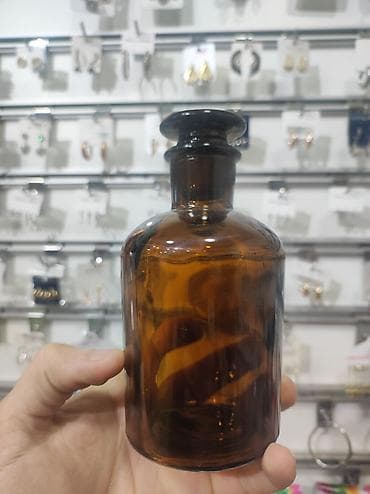пищевой бак пластиковый 300 литров: Qəhvəyi şüşə flakon – 250 ml - Həcm: 250 ml (dibində həcm göstəricisi — 1
