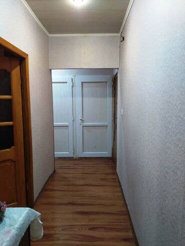 yeni guneslide satilan evler unvan az: Bakı, 3 otaqlı, Köhnə tikili, 55 kv. m — 3