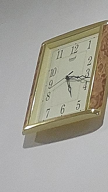 elektrik saat: Divar saatları, Saniyə əqrəbi — 1