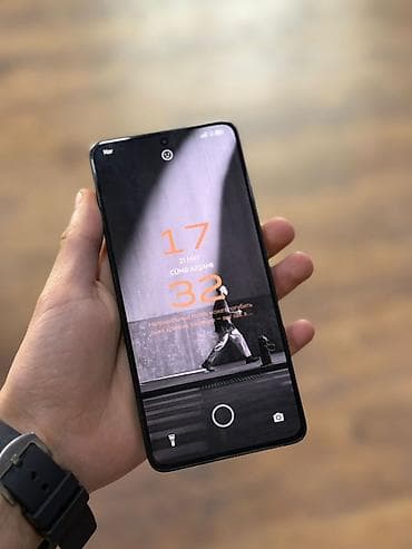 iphone 6 64 g: Poco X7 Pro, 256 GB, rəng - Sarı, Barmaq izi — 1