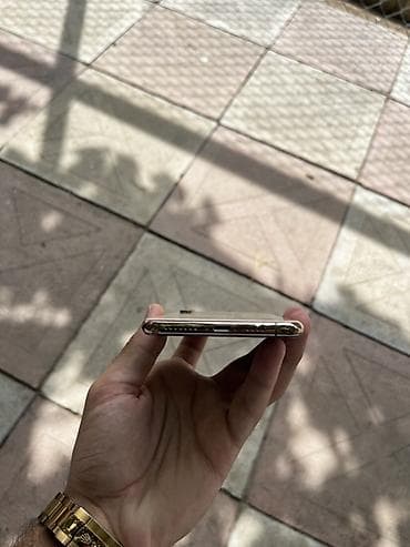 korpuslar: IPhone Xs Max, 64 GB, Qızılı, Qırıq — 3