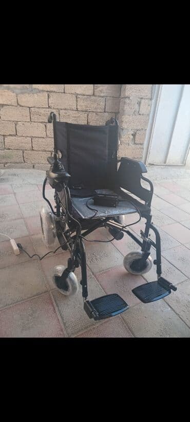 Elektrik Mühərrikli Təkərli Arabası - Növ: Elektriklə idarə olunan