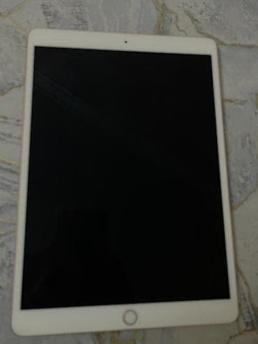 ipad tablet: Apple iPad Pro 10.5 Yaddaş: 256 GB İdeal veziyyetde heçbir problemi — 1