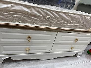 örtü: Uşaq beşiyi temiz menbran matriladan yigilib cox az işlənib matras — 2