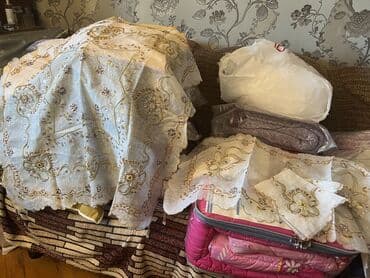 stolustu sufreler: Yeni Süfrə, Ünvandan götürmə — 2