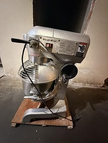 Sənaye tipli xəmir yoğurma mikseri – MODEL: B20B Texniki — 2
