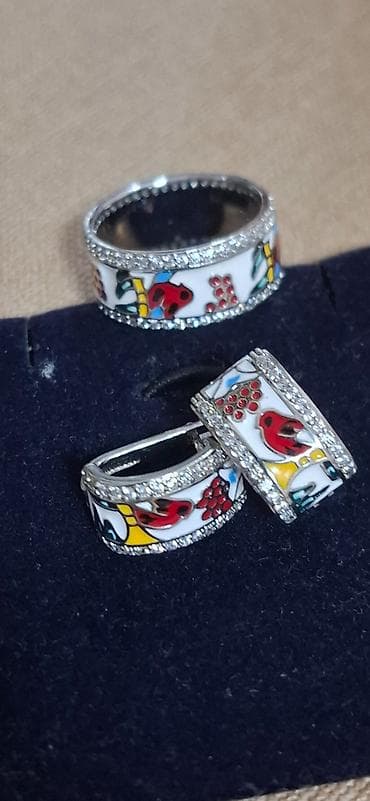 Bijuteriye. Stal. Rengini deyishmir. Gumushe benzeyir — 2