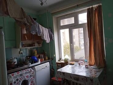 sumqayıtda 1 otaqlı evlərin qiyməti: Bakı, 2 otaqlı, Köhnə tikili, m. Əhmədli, 60 kv. m — 3