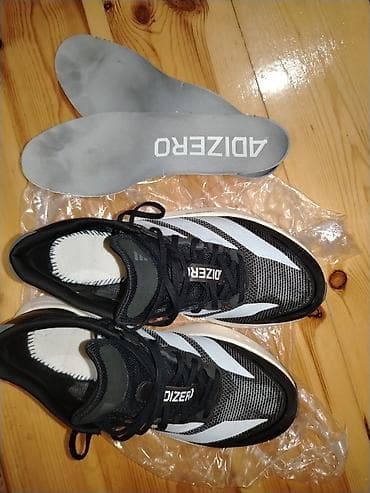 klassik ayaqqabi: Adidas Adizero Boston 13 qaçış ayaqqabısı Orijinaldır. 5- 6 dəfə — 5