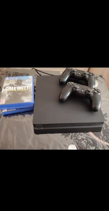 playstation 4 slim qiymeti: Az işlənib Salonda işləməyib disklər üstündə verilir təcili satılır — 2