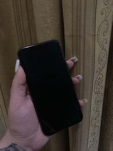 kredit iphone 12: IPhone 11 Pro, 64 GB, Qara, Face ID — 2