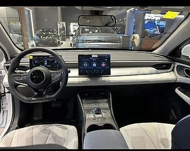 BYD Seal 05: 1.6 l | 2025 il 50 km Sedan — 9