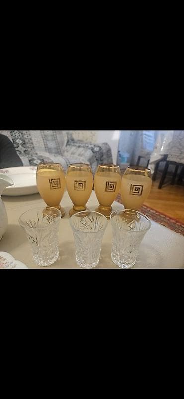 Ev və bağ: Qarışıq qablar birlikde 13 man. elmler — 2